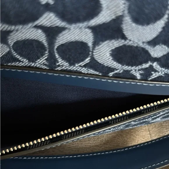 Coach tabby denim signature jacquard bag (w/out chain strap) - Picture 9 of 11